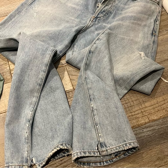 Citizens of Humanity Straight Leg Jeans - Picture 11 of 11